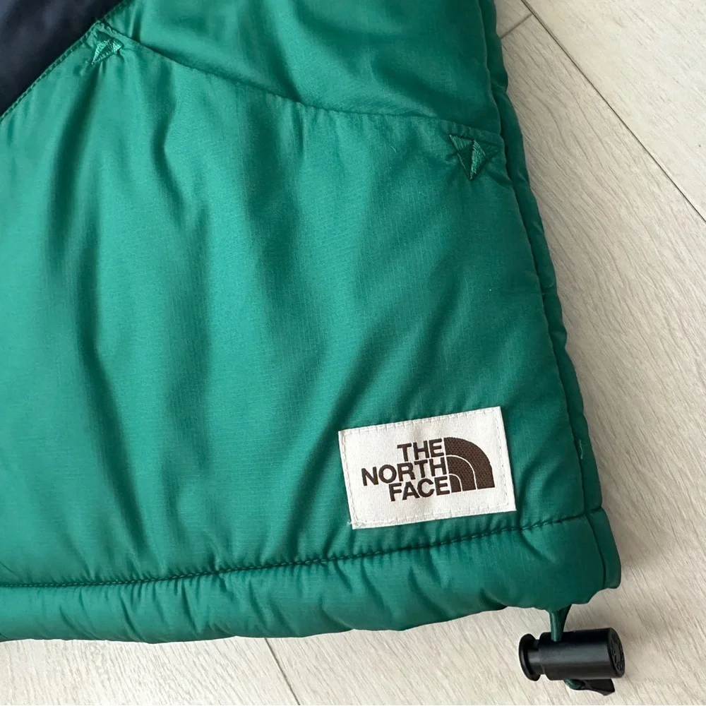The North Face Women’s Sylvester Insulated Vest Evergreen Patchwork Big Sky S02 - Picture 12 of 16